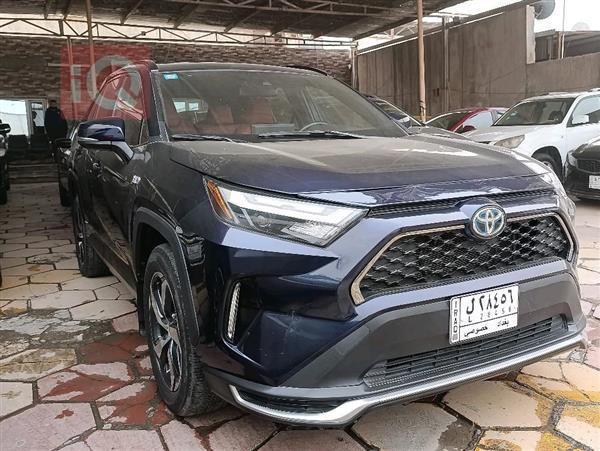 Toyota for sale in Iraq